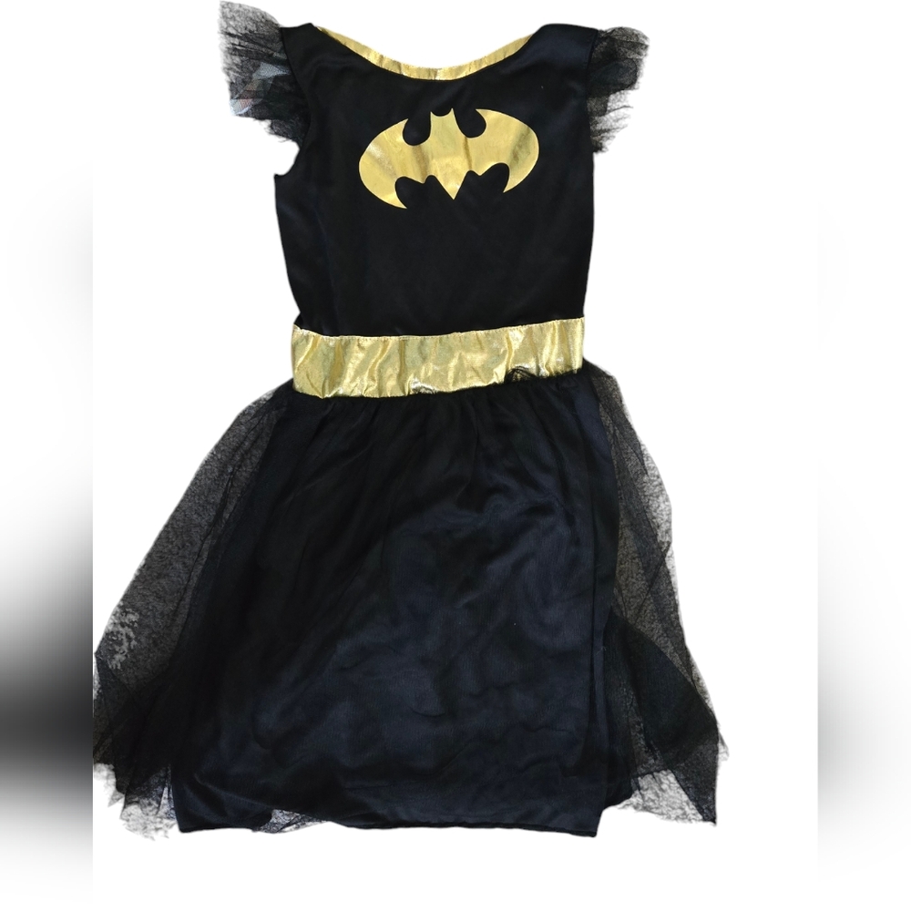 DC girls batman costume. L